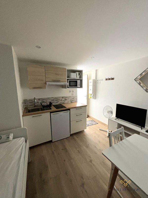 Appartement - 15 m² - 1 pièce