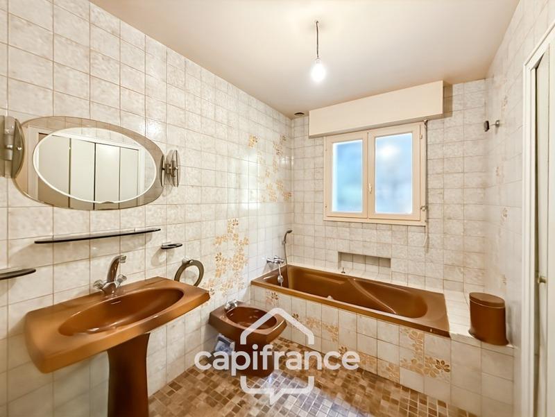 Maison - 146 m² - 6 pièces