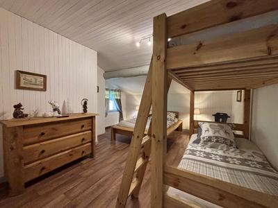 Maison traditionnelle - 164 m² - 6 pièces