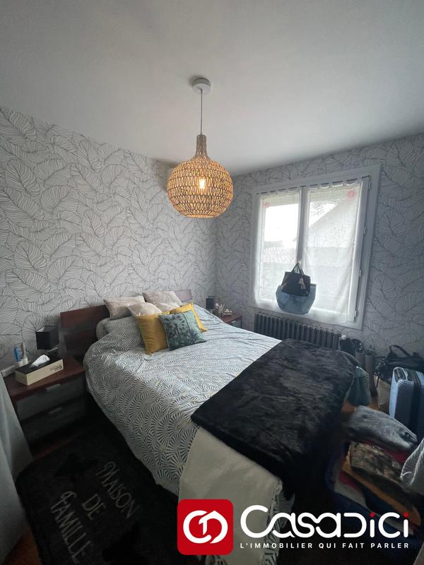 Maison - 90 m² - 4 pièces