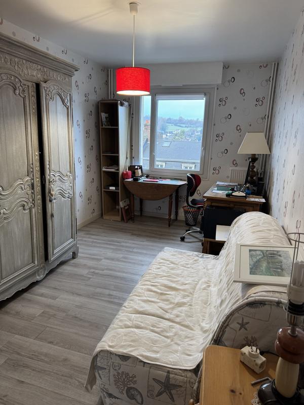 Appartement - 80 m² - 4 pièces