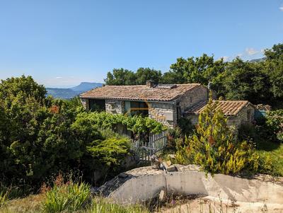 Maison en pierre - 74 m² - 4 pièces