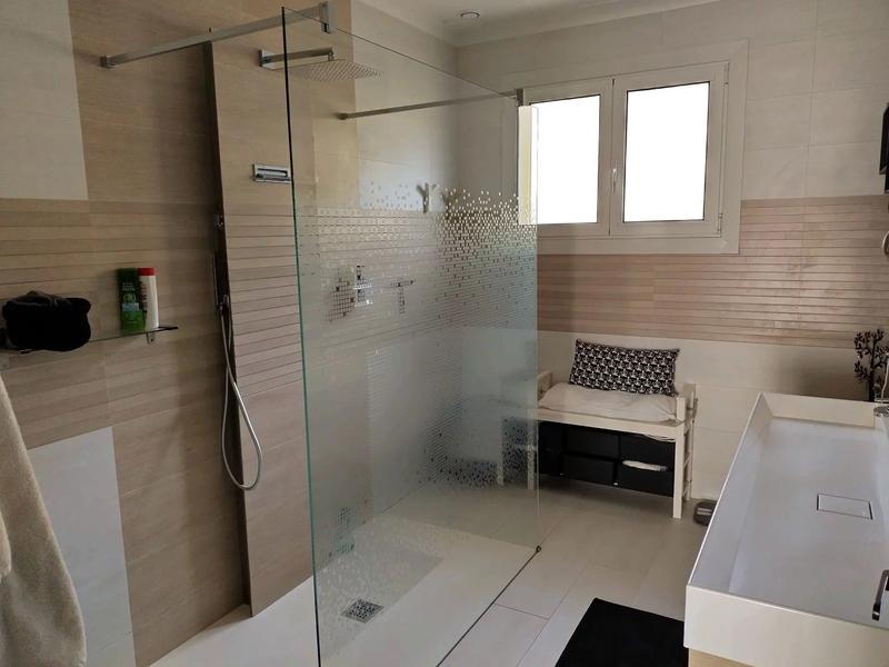 Maison - 235 m² - 8 pièces