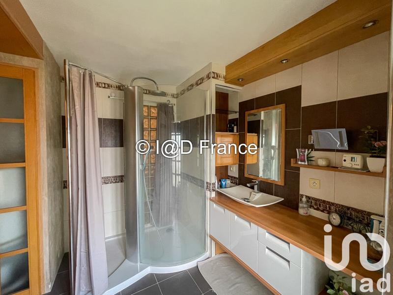 Maison - 165 m² - 8 pièces