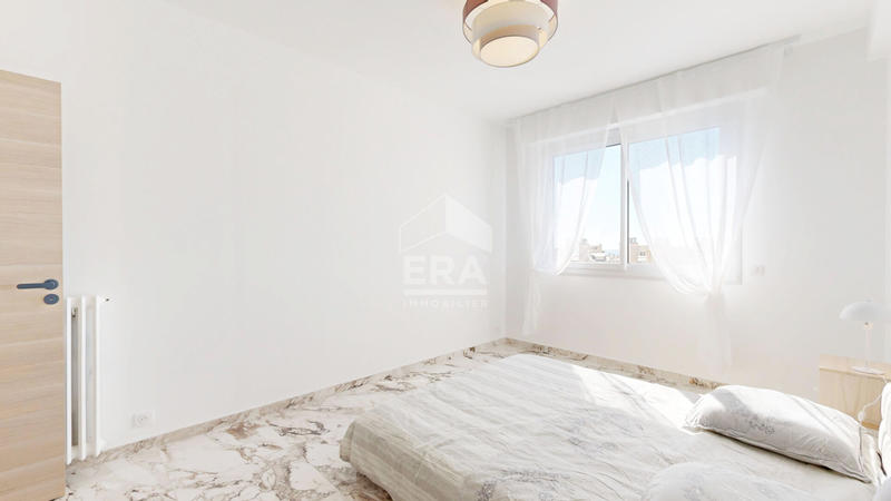 Appartement - 79 m² - 3 pièces