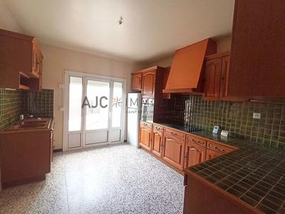 Maison - 75 m² - 2 pièces