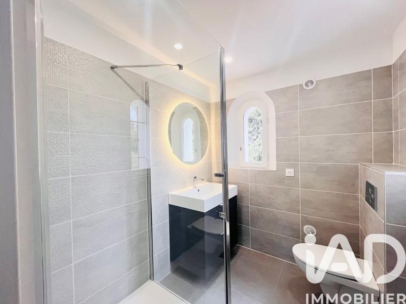 Appartement - 171 m² - 6 pièces