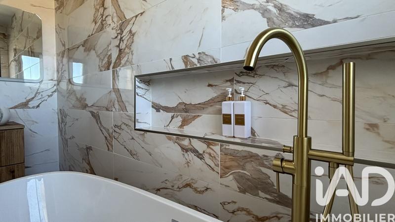 Maison - 120 m² - 4 pièces