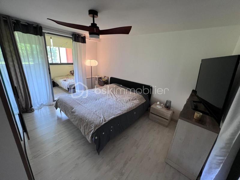 Appartement - 86 m² - 3 pièces