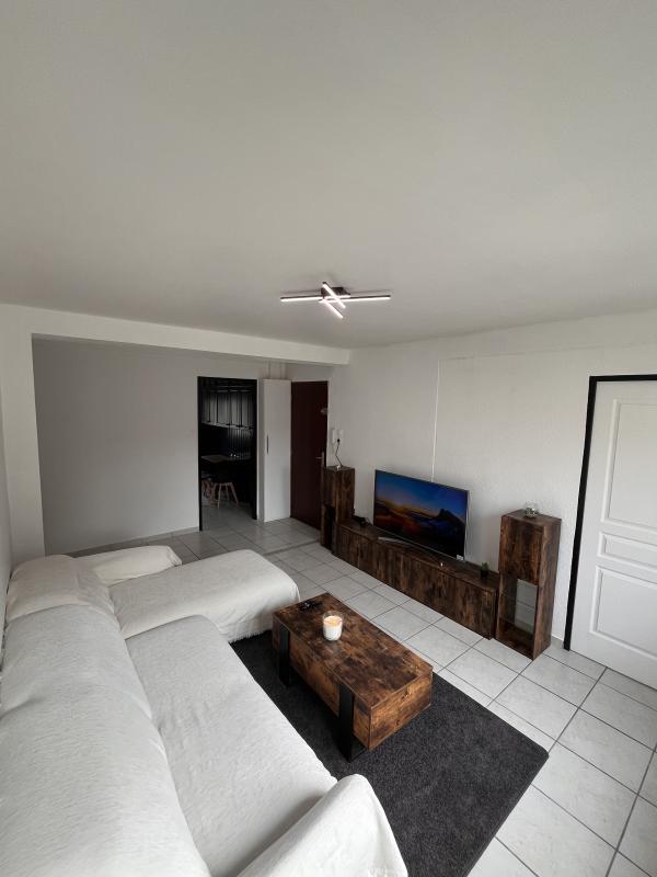 Appartement - 64 m² - 4 pièces