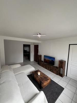 Appartement - 64 m² - 4 pièces