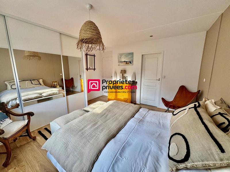 Maison - 99 m² - 4 pièces