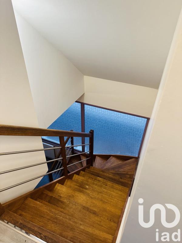 Maison - 175 m² - 10 pièces