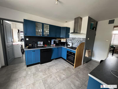 Maison - 111 m² - 5 pièces