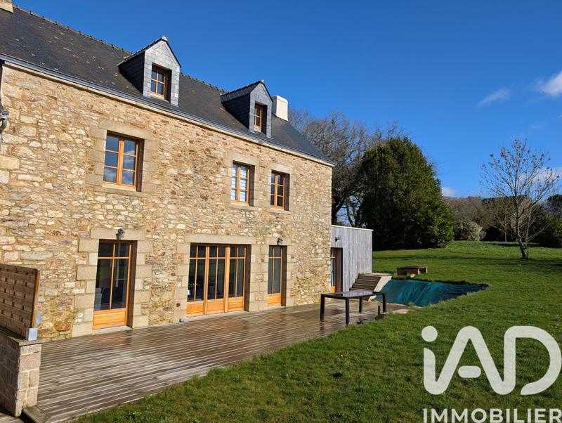 Maison - 128 m² - 5 pièces