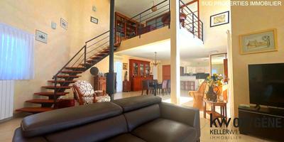 Maison - 216 m² - 6 pièces