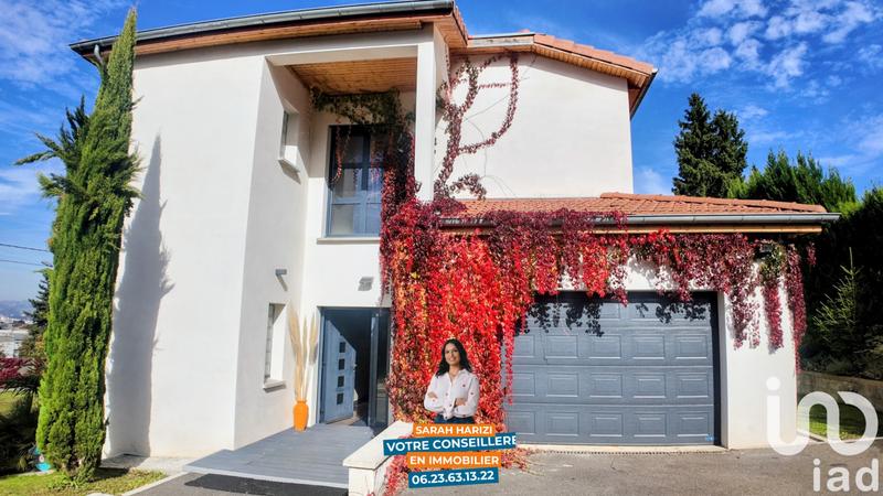 Maison de maîtres - 160 m² - 5 pièces