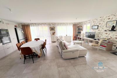 Villa - 81 m² - 4 pièces