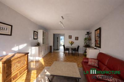 Appartement - 85 m² - 4 pièces