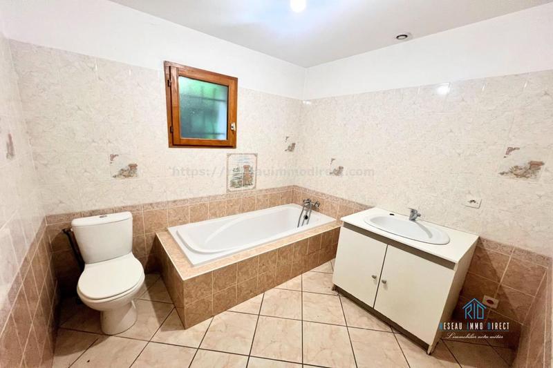 Maison traditionnelle - 114 m² - 4 pièces