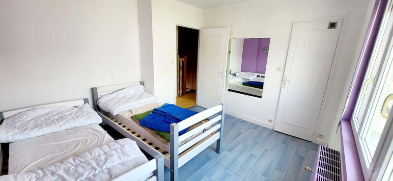 Maison - 93 m² - 5 pièces