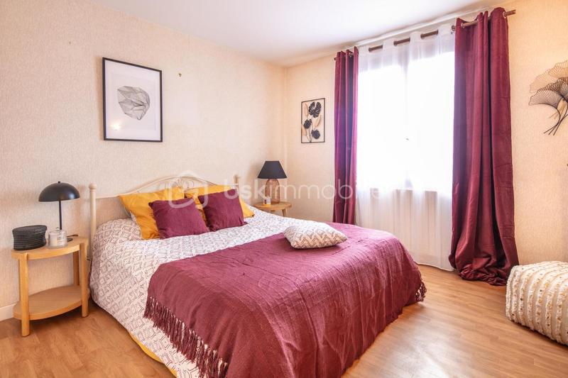 Maison - 123 m² - 5 pièces