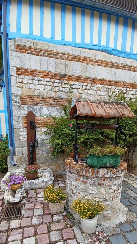 Maison - 242 m² - 7 pièces