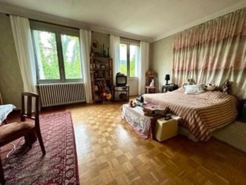 Maison - 253 m² - 8 pièces