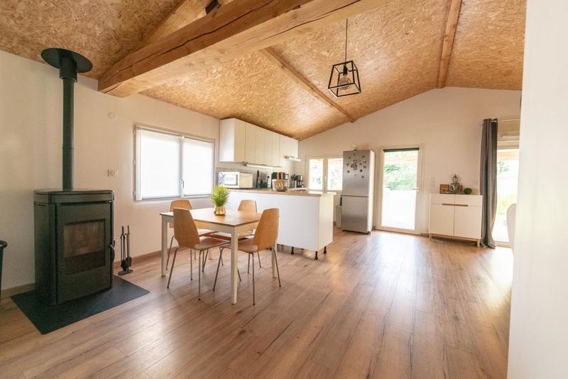 Maison - 61 m² - 2 pièces