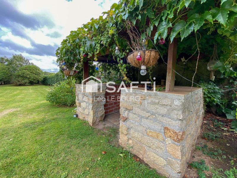 Maison - 223 m² - 8 pièces