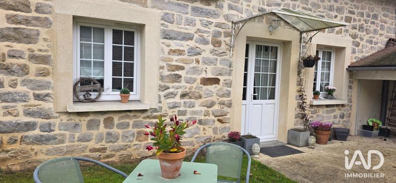 Maison - 270 m² - 5 pièces