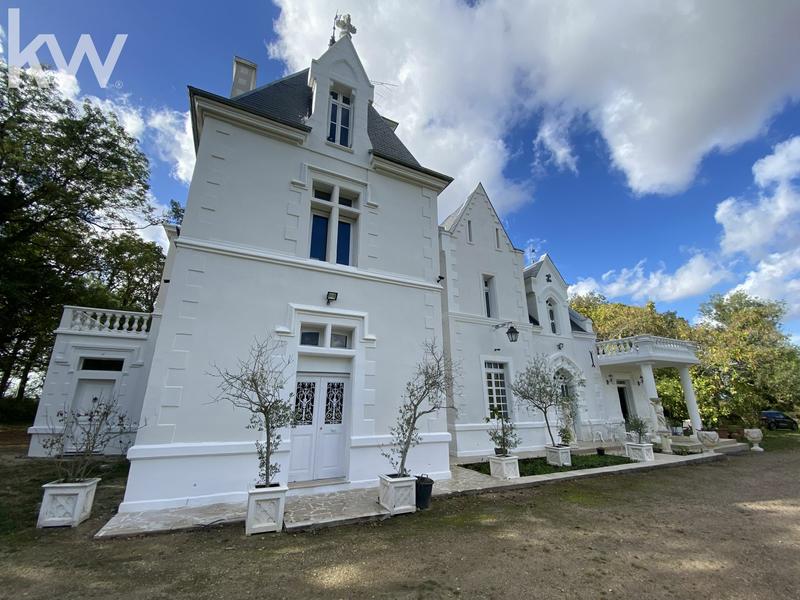 Propriété de chasse - 425 m² - 9 pièces