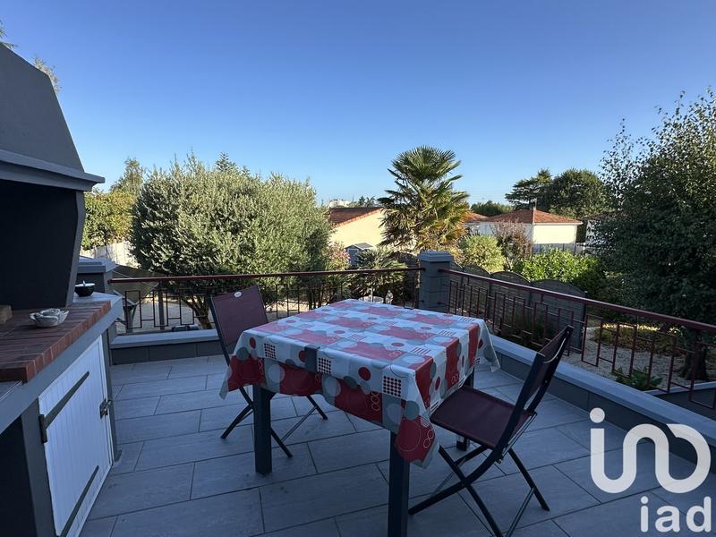 Maison - 209 m² - 6 pièces