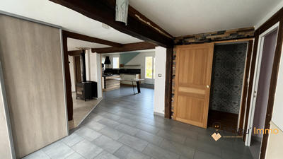 Maison - 246 m² - 8 pièces