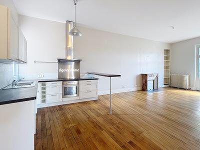 Appartement - 91 m² - 4 pièces