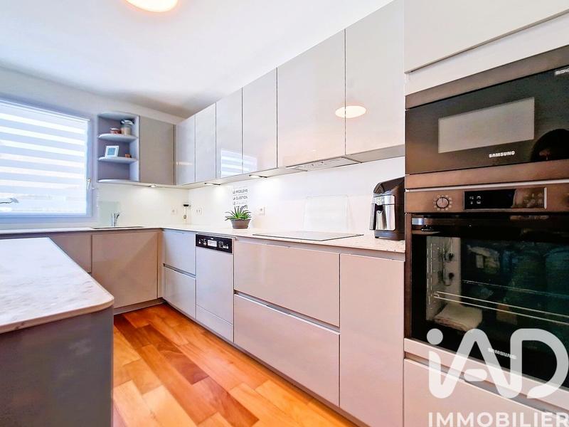 Appartement - 105 m² - 5 pièces