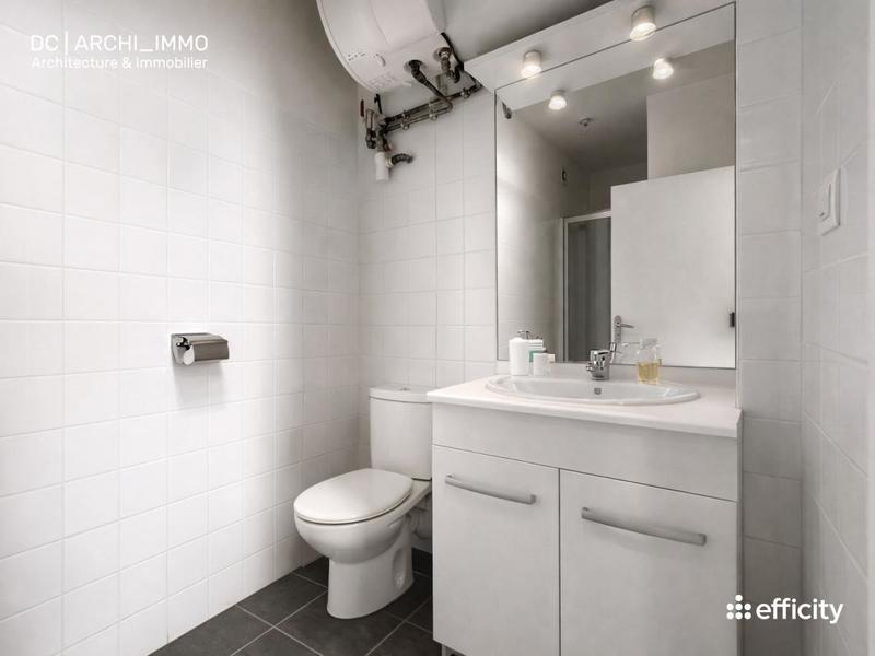 Bureau - 22 m² - 1 pièce