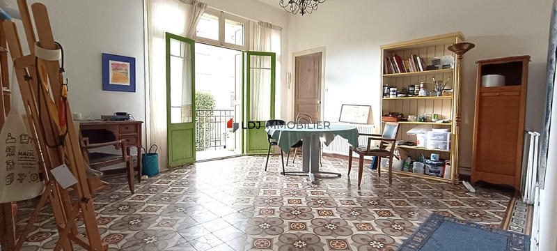 Maison - 161 m² - 6 pièces