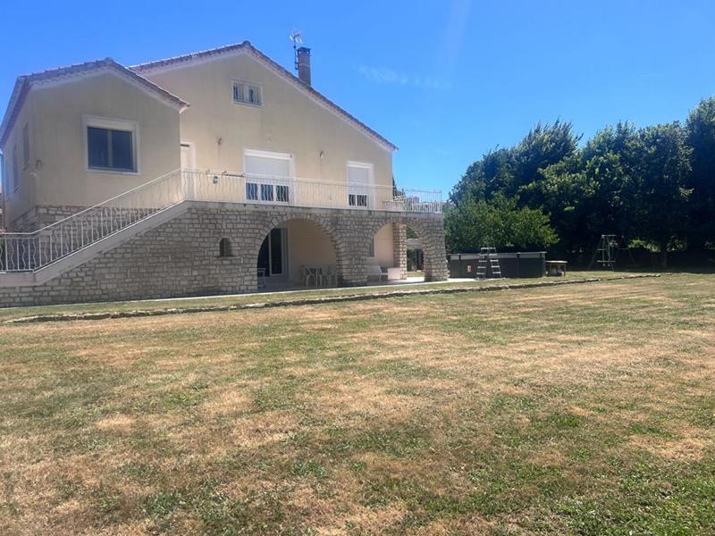 Villa - 171 m² - 8 pièces