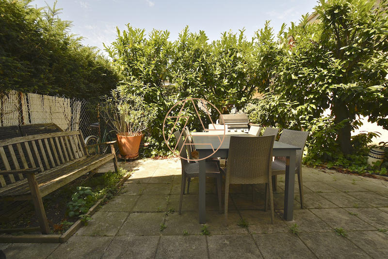 Maison - 99 m² - 5 pièces