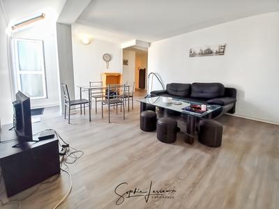 Appartement - 96 m² - 5 pièces