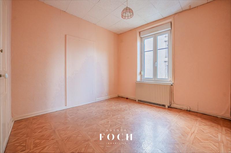 Appartement - 89 m² - 5 pièces