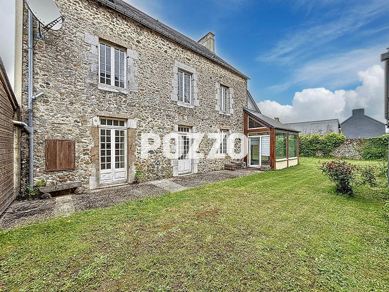 Maison - 199 m² - 2 pièces