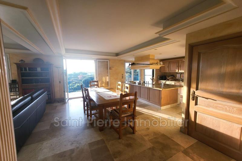 Demeure - 200 m² - 8 pièces