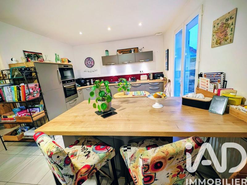 Maison - 125 m² - 5 pièces