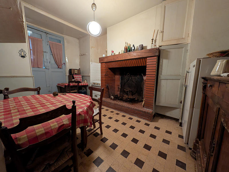 Maison - 146 m² - 10 pièces