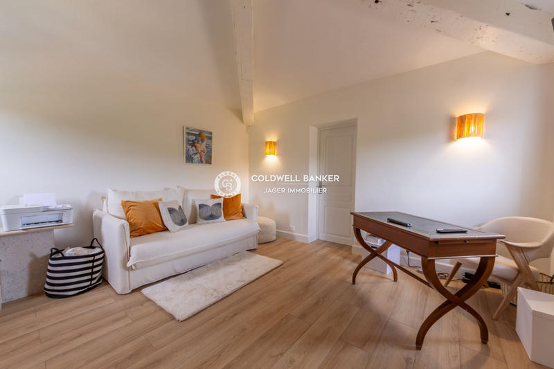 Maison - 183 m² - 5 pièces