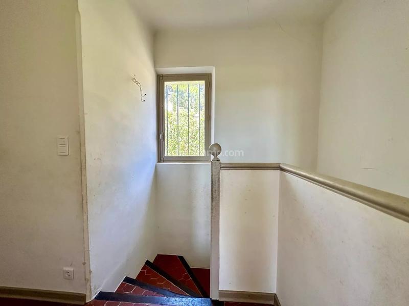 Maison - 152 m² - 9 pièces