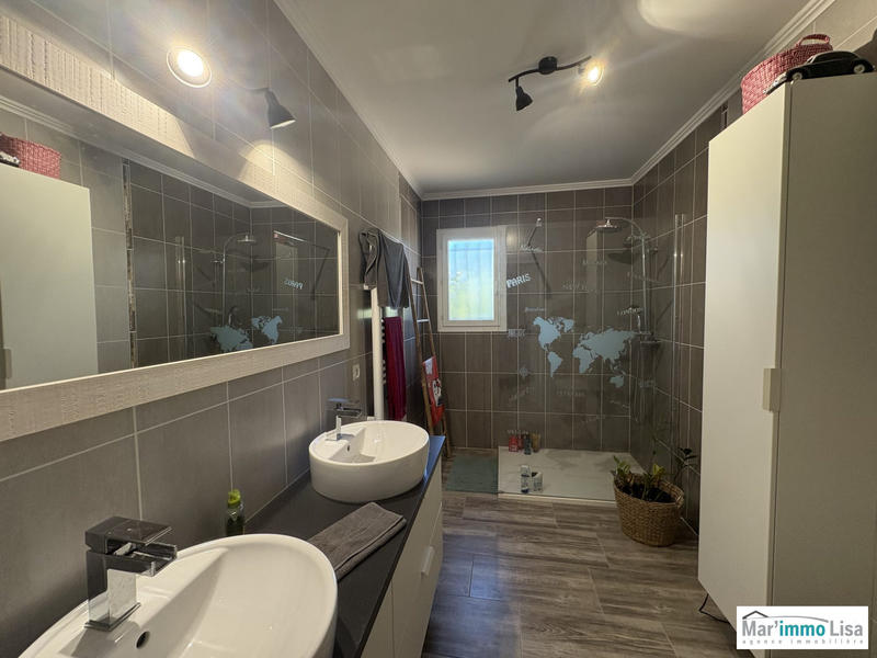 Maison - 127 m² - 4 pièces