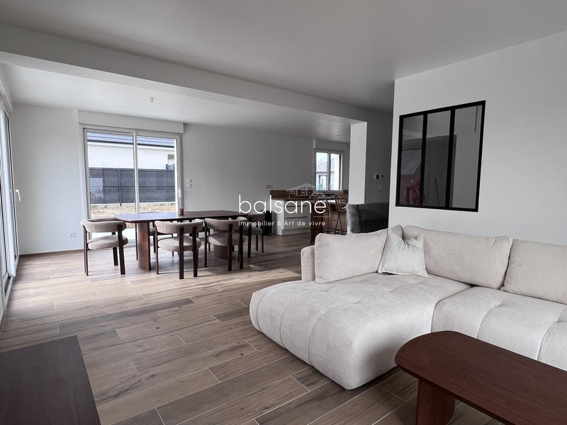 Maison - 130 m² - 6 pièces